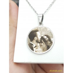 Paslanmaz Resimli Çelik Kolye 2 Paslanmaz Resimli Çelik Kolye 2