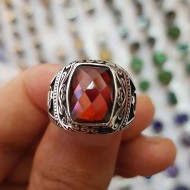 kırmızı zirkon taşlı 925 ayar gümüş erkek yüzük : 00256 kırmızı zirkon taşlı 925 ayar gümüş erkek yüzük : 00256