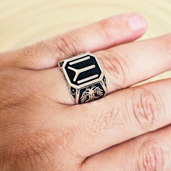 925 Ayar Kayı Figürlü Gümüş Erkek Yüzük : 00408 925 Ayar Kayı Figürlü Gümüş Erkek Yüzük : 00408