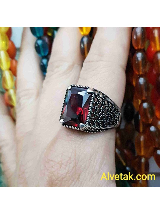 kırmızı zirkon taşlı 925 ayar gümüş erkek yüzük : 01348 kırmızı zirkon taşlı 925 ayar gümüş erkek yüzük : 01348