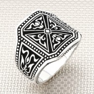 Desenli Dörtgen 925 Ayar Gümüş Erkek Yüzük : 01593