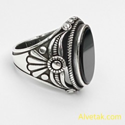 Siyah Oniks Taşlı 925 Ayar Gümüş Erkek Yüzük : 02524 Siyah Oniks Taşlı 925 Ayar Gümüş Erkek Yüzük : 02524