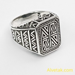 Desenli Dörtgen 925 Ayar Gümüş Erkek Yüzük : 02581