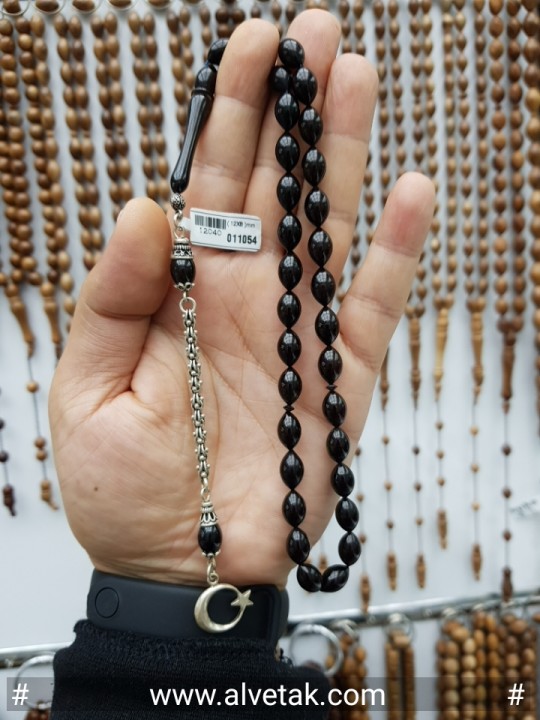 Siyah Renkli Gümüş Arnavut Püsküllü Sıkma Kehribar Tesbih : 12040 Siyah Renkli Gümüş Arnavut Püsküllü Sıkma Kehribar Tesbih : 12040