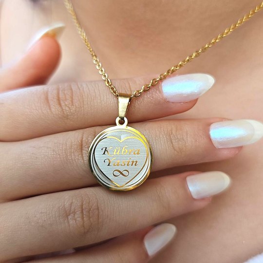 Kişiye Özel İsimli Kolye, Gold Renk, Kalp Şekilli, Paslanmaz Çelik, Küçük Model Kişiye Özel İsimli Kolye, Gold Renk, Kalp Şekilli, Paslanmaz Çelik, Küçük Model