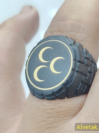 Üç Hilal Figürlü Metal Yüzük