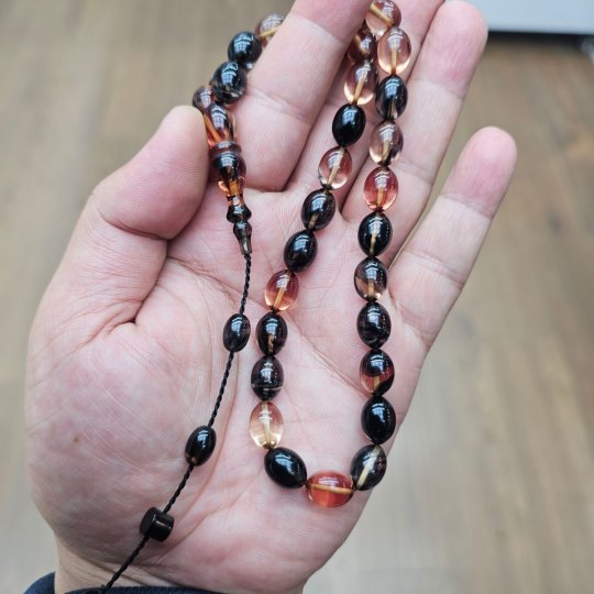 Kırmızı Siyah Sıkma Kehribar Tesbih SK002 Kırmızı Siyah Sıkma Kehribar Tesbih SK002