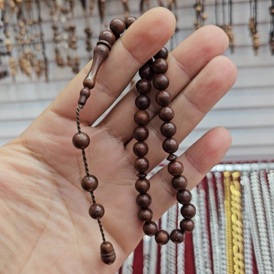 kuka tesbih, 33-lük, kararan ve parlayan tesbih: kuk001