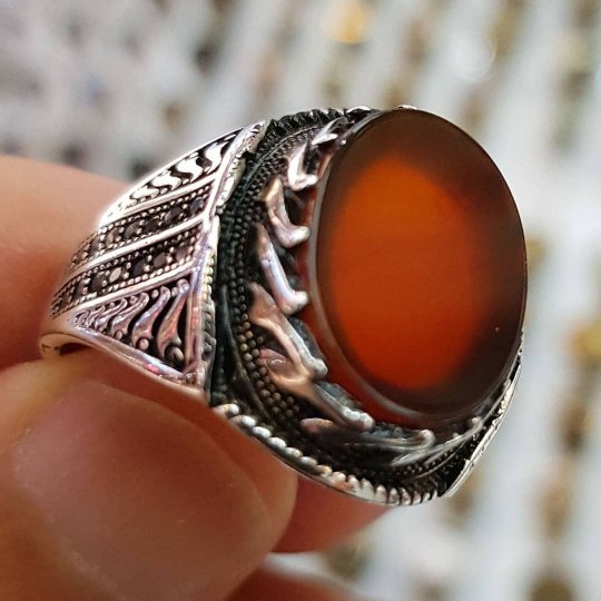925 Ayar Kırmızı Akik Taşlı Gümüş Erkek Yüzük : 00578