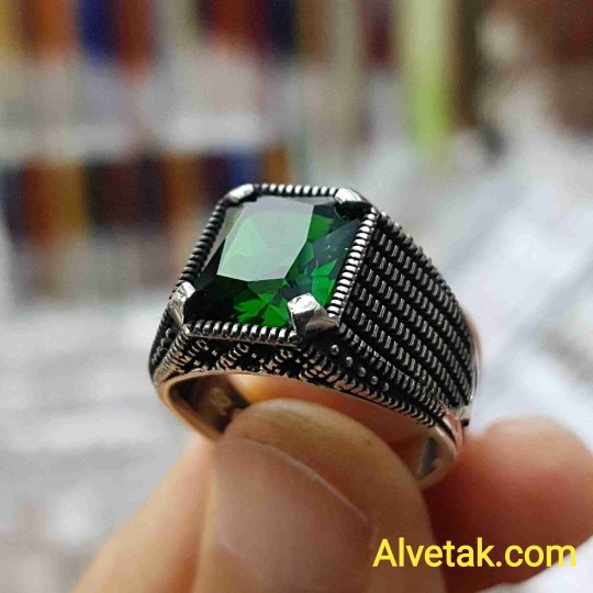 yeşil zirkon taşlı 925 ayar gümüş erkek yüzük : 01601 yeşil zirkon taşlı 925 ayar gümüş erkek yüzük : 01601