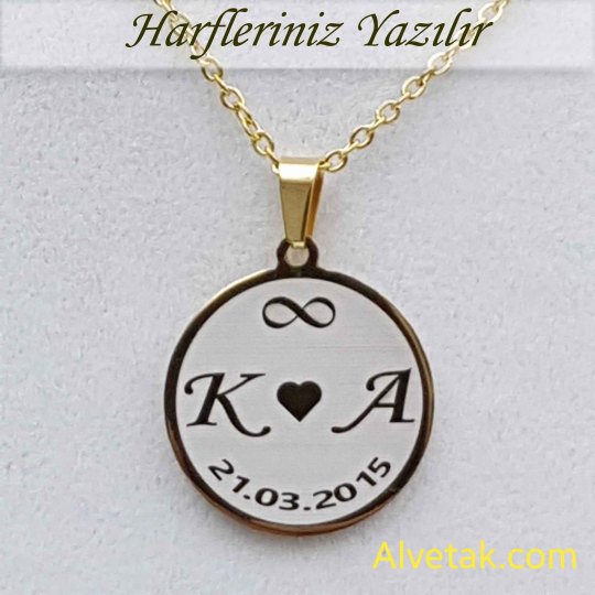 Sarı Gold Harfli Tarihli Figürlü Çelik Kolye [Yuvarlak Model : 25mm]