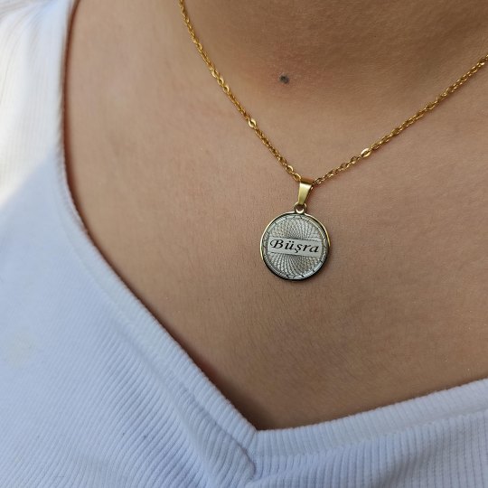 isimli kolye, kişiye özel, gold renk, helezon model