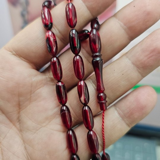 Kırmızı Siyah Sıkma Kehribar Tesbih SK002 Kırmızı Siyah Sıkma Kehribar Tesbih SK002
